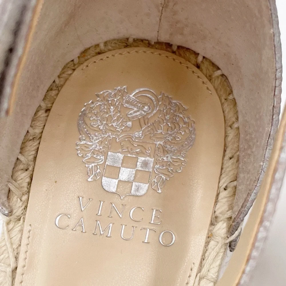 Vince Camuto vince camuto